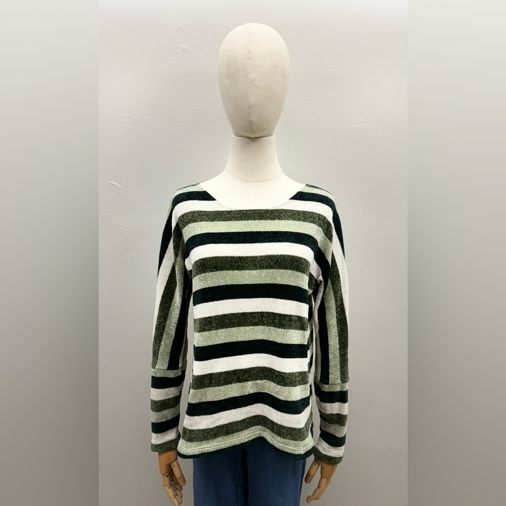 Status by Chenault Striped Sweater